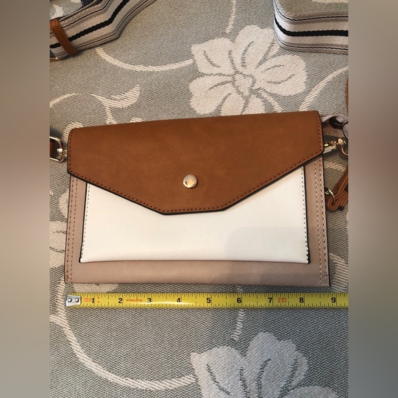 New, without tags - Crossover bag - Picture 2 of 5